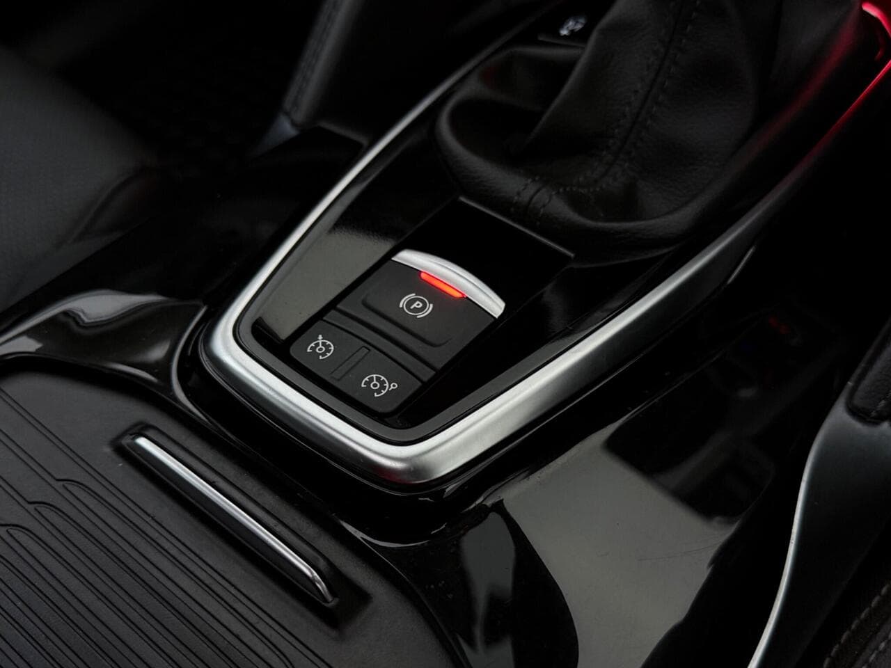Renault Koleos thumbnail Misc Controls