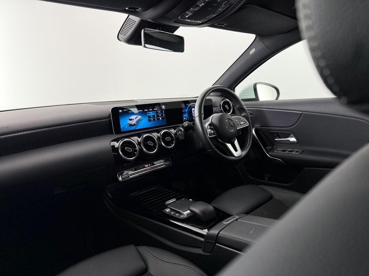 Mercedes-Benz A Class thumbnail Interior Front