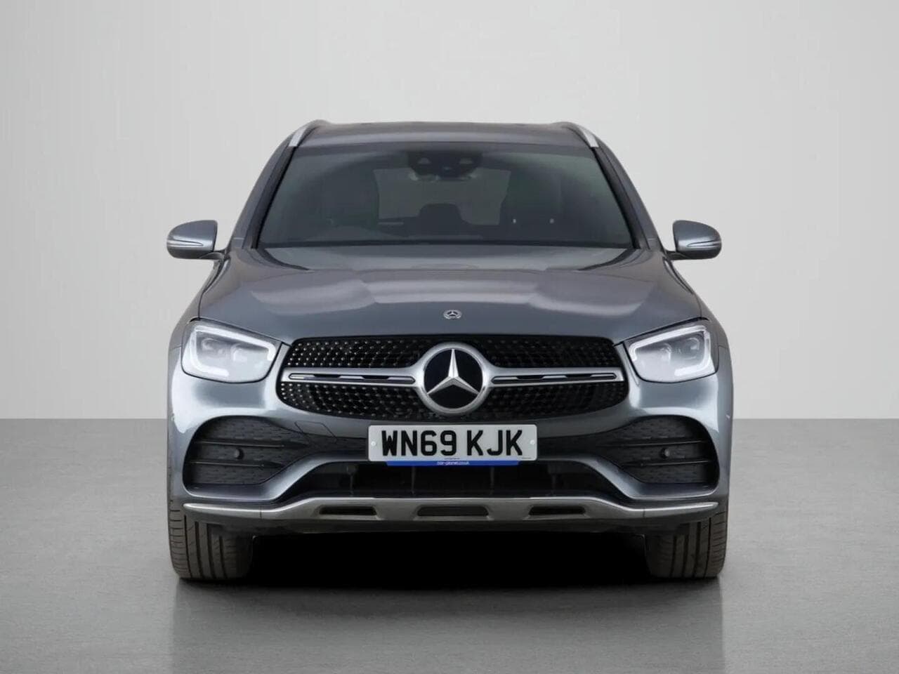 Mercedes-Benz GLC thumbnail Front
