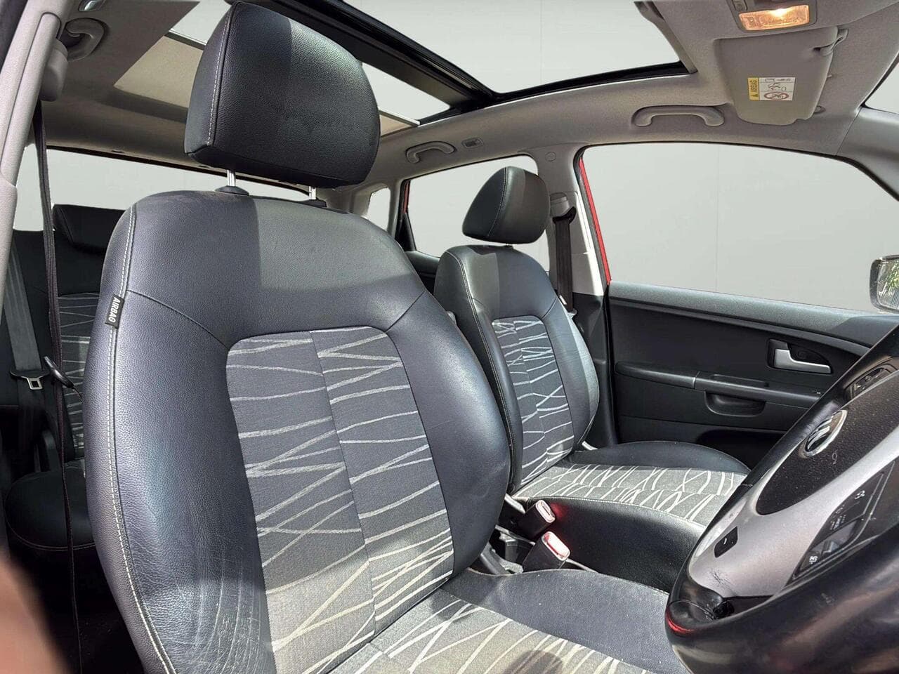 Kia Venga thumbnail Seat Driver