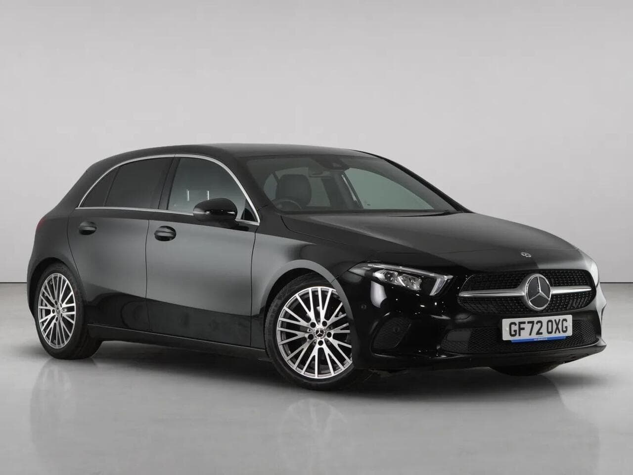 Mercedes-Benz A Class - Mercedes-Benz A Class 1.3 A180 Sport (Executive) Hatchback 5dr Petrol 7G-DCT Euro 6 (s/s) (136 ps)