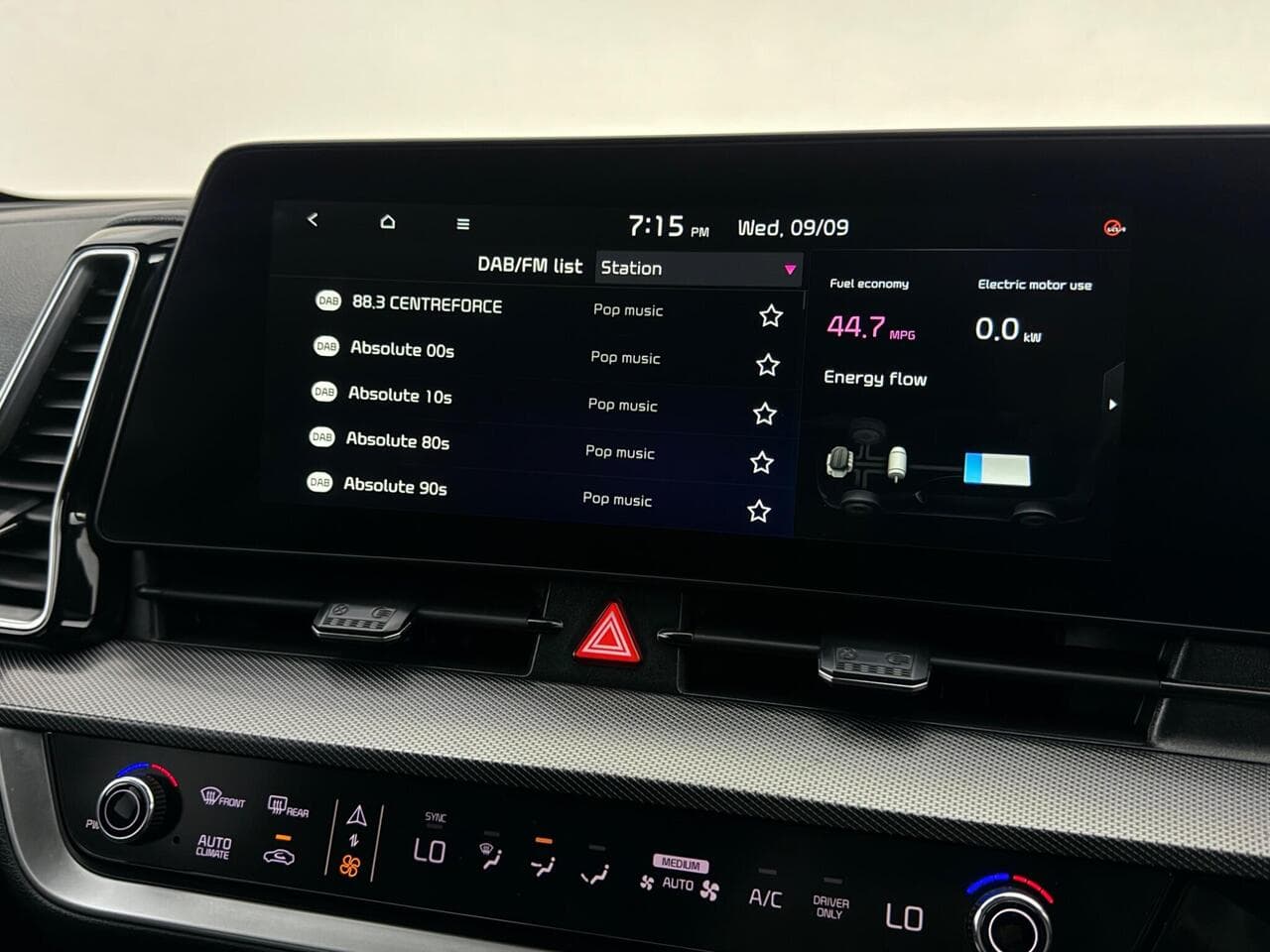 Kia Sportage thumbnail Infotainment System