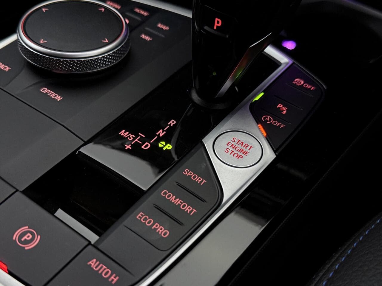 BMW 1 Series thumbnail Interior Front