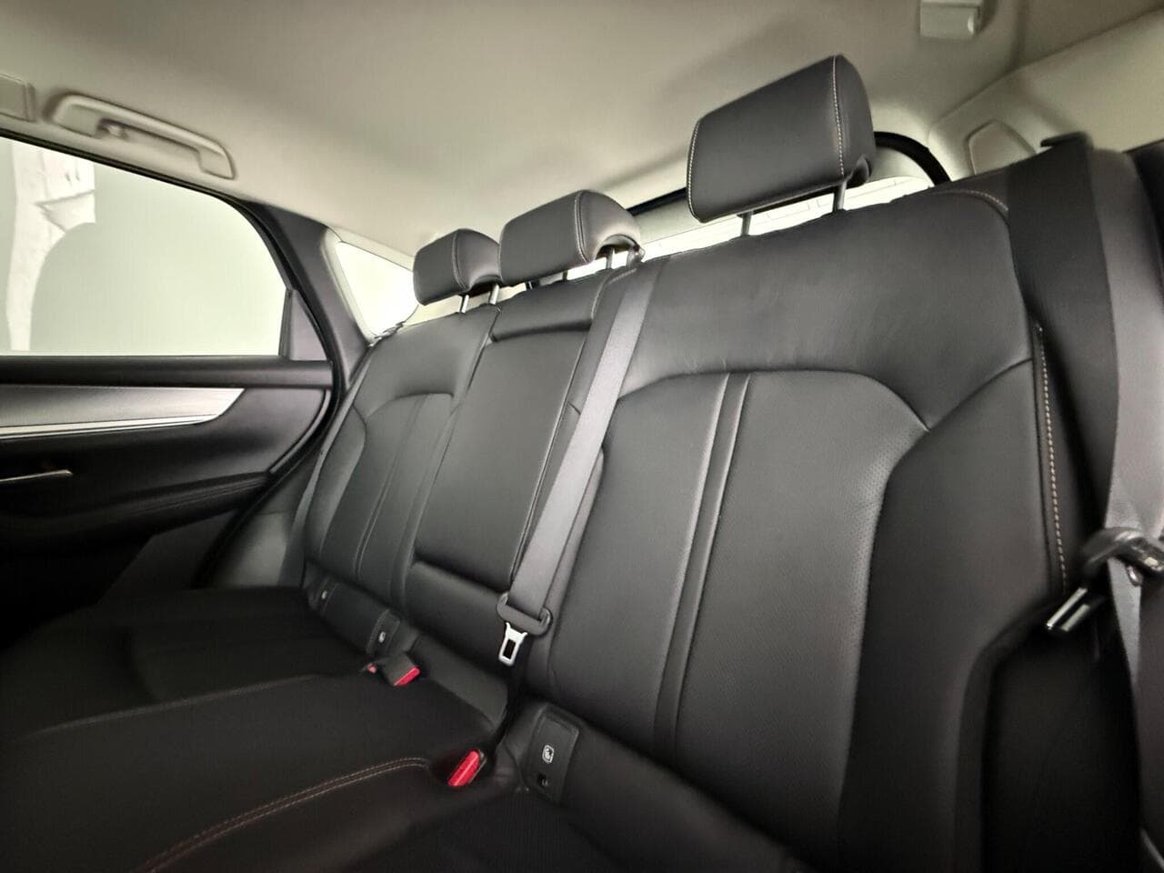 Mazda CX-60 thumbnail Seats Rear