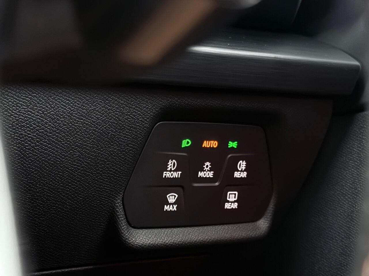 CUPRA Formentor thumbnail Misc Controls