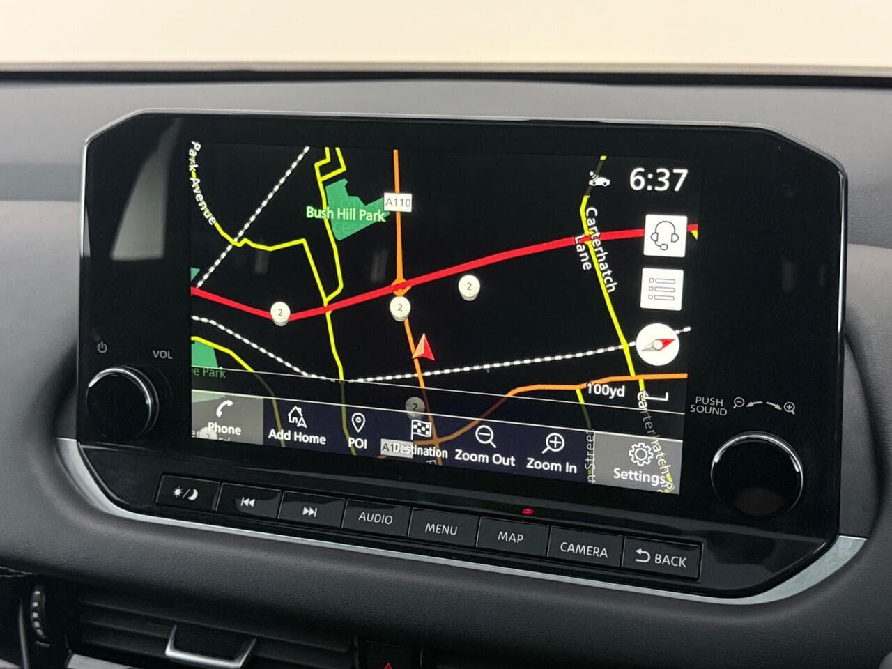Nissan Qashqai thumbnail Infotainment System