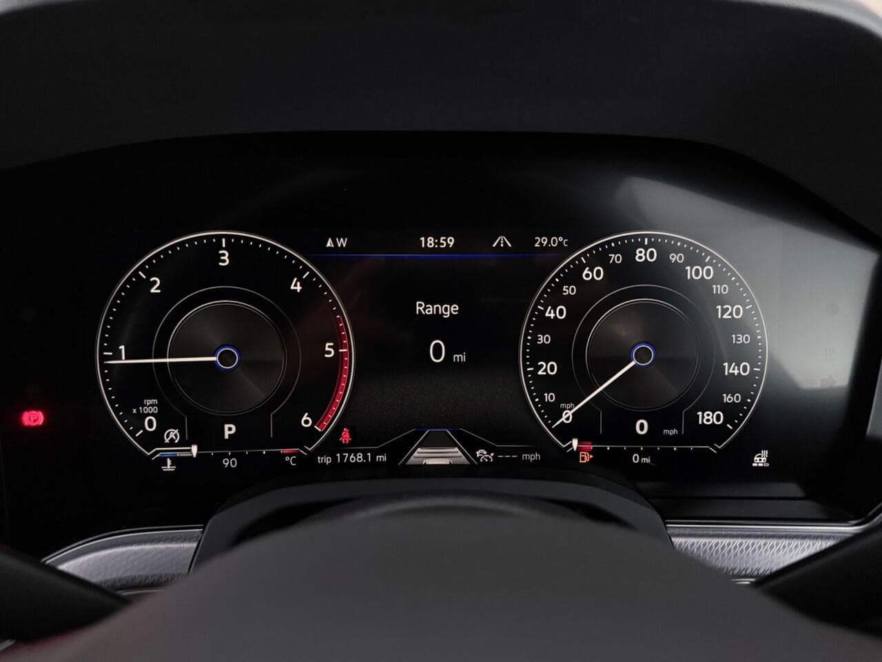 Volkswagen Touareg thumbnail Driver Instruments