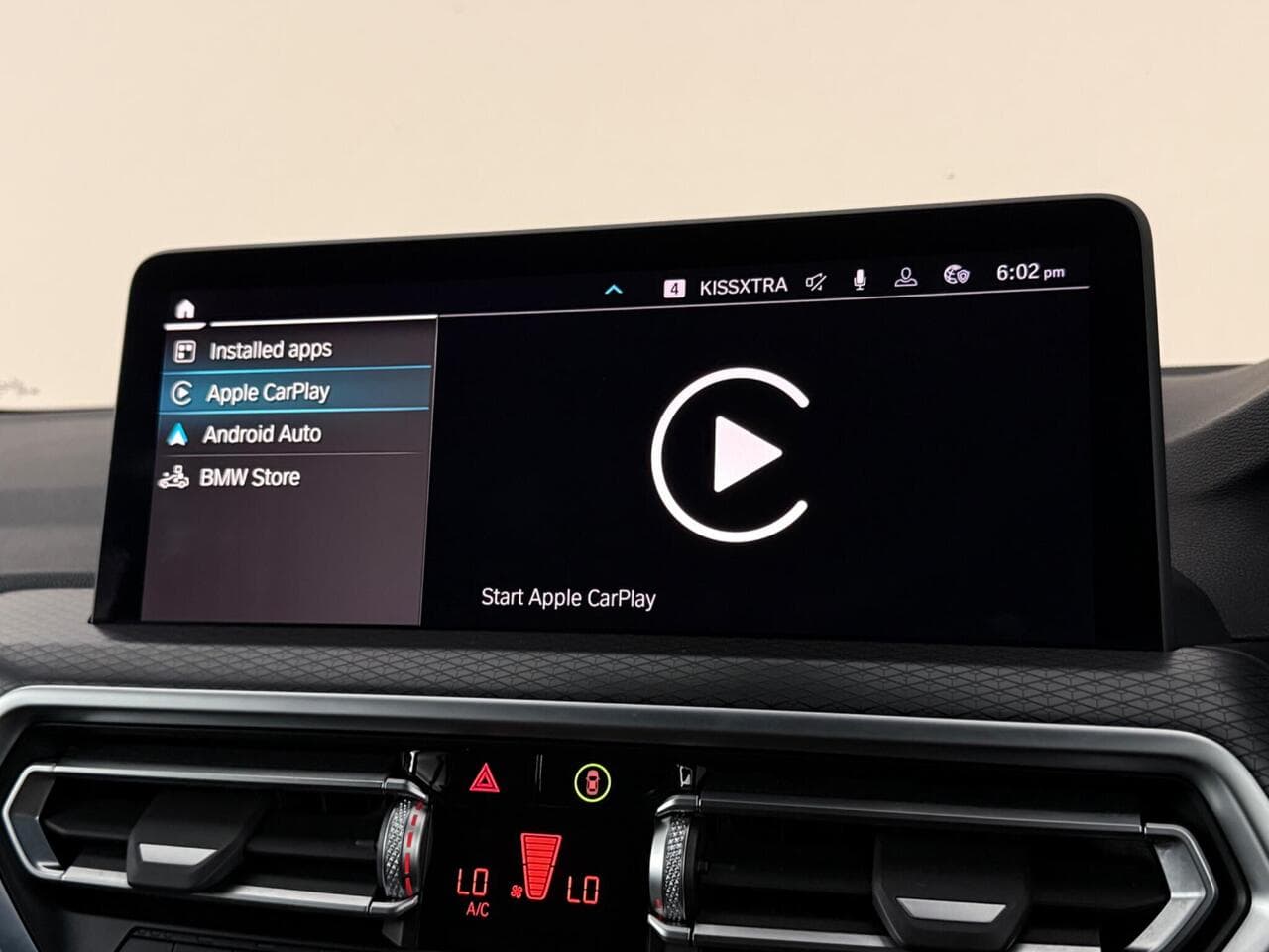 BMW X3 thumbnail Infotainment System