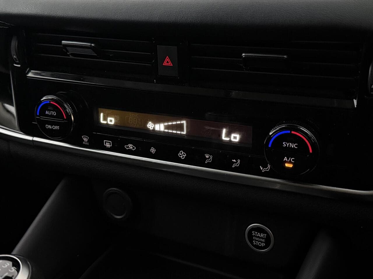 Nissan Qashqai thumbnail Misc Controls