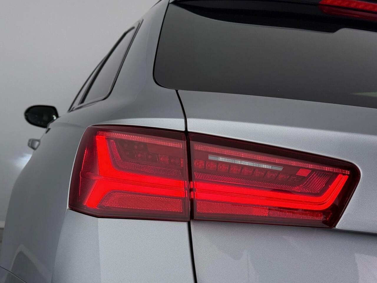 Audi A6 Avant thumbnail Lights Rear