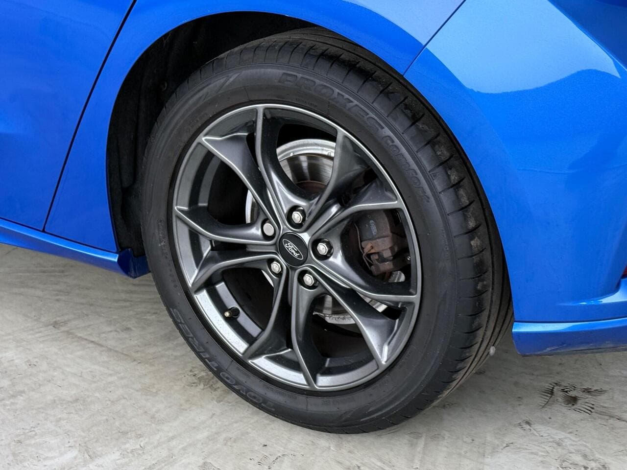 Ford Focus thumbnail Wheel