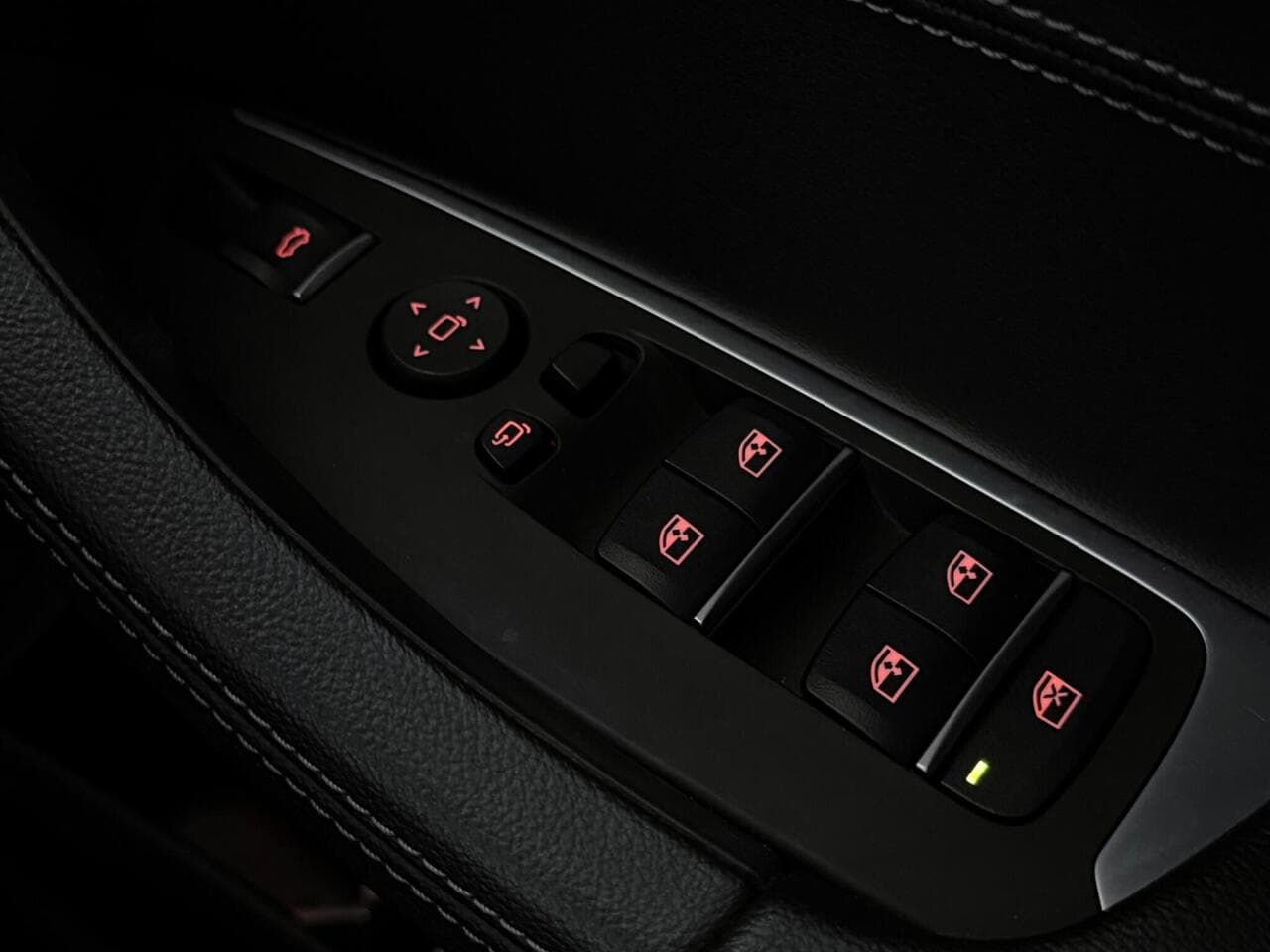 BMW X3 thumbnail Misc Controls
