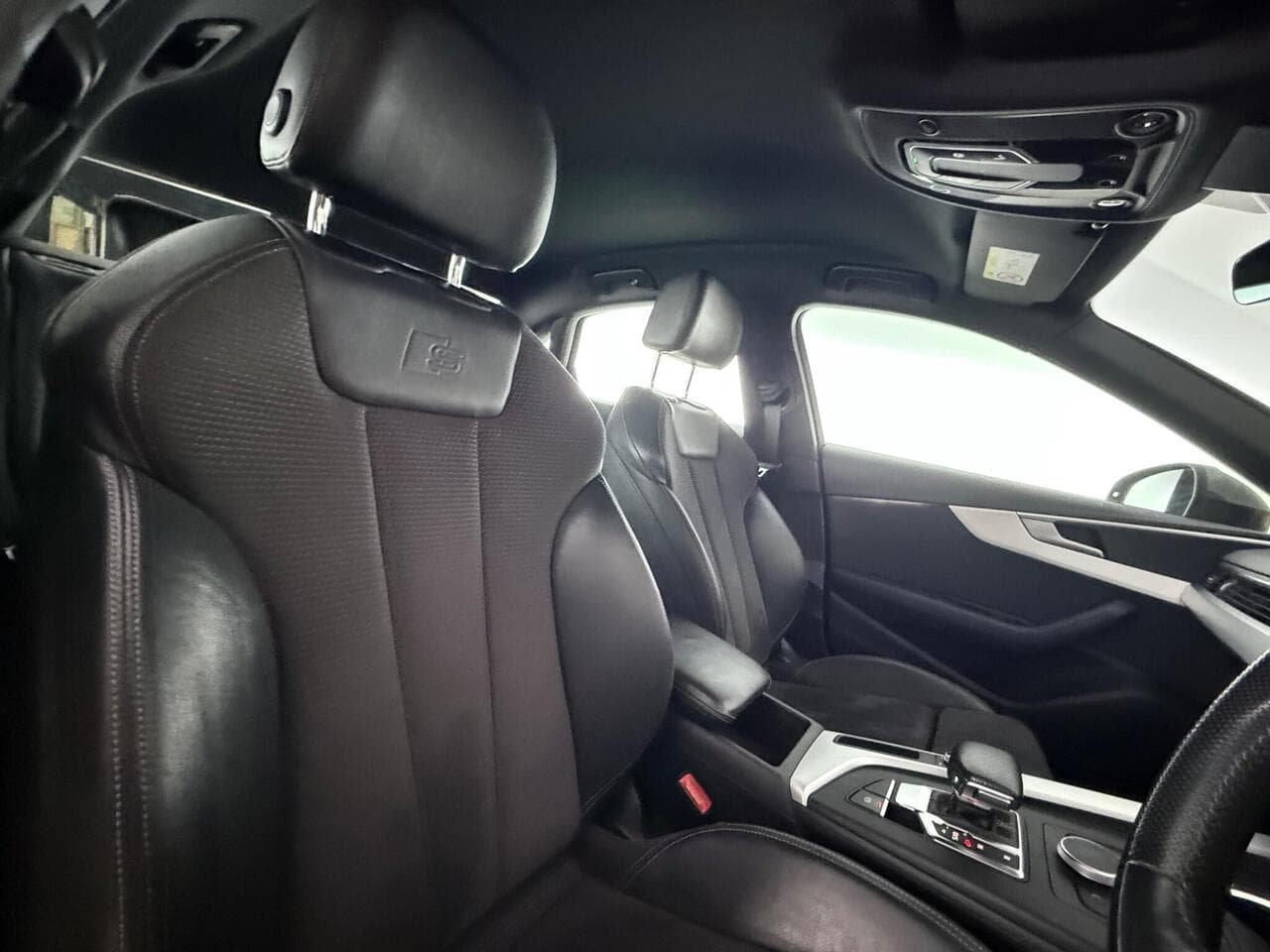Audi A4 thumbnail Seat Driver
