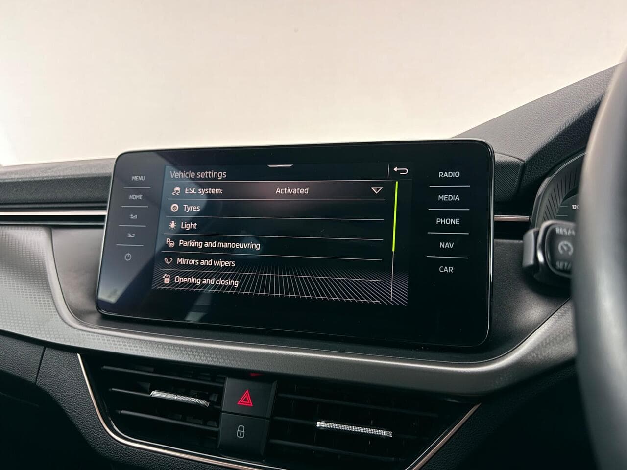 Skoda Kamiq thumbnail Infotainment System
