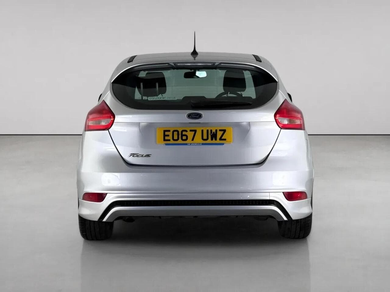 Ford Focus thumbnail Rear