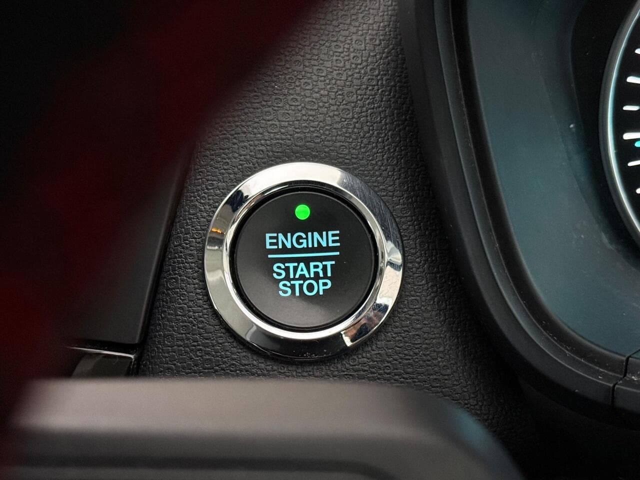 Ford EcoSport thumbnail Misc Controls