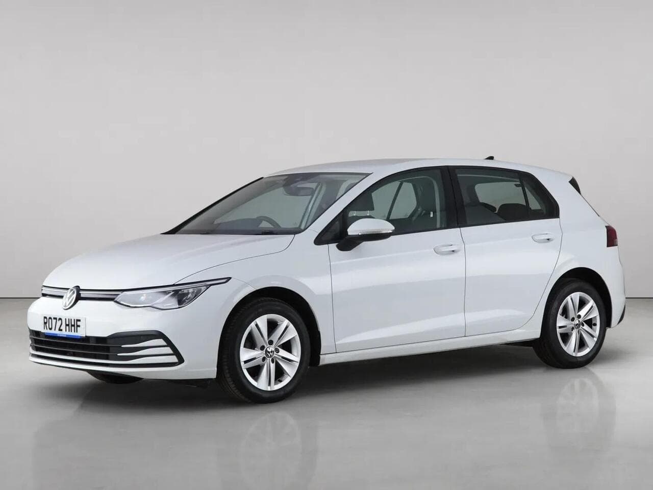 Volkswagen Golf thumbnail Front Left