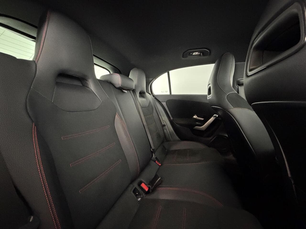 Mercedes-Benz A Class thumbnail Seats Rear