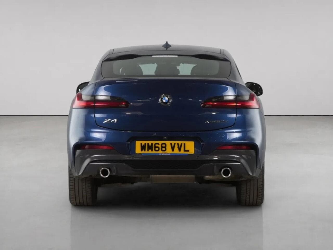 BMW X4 thumbnail Rear