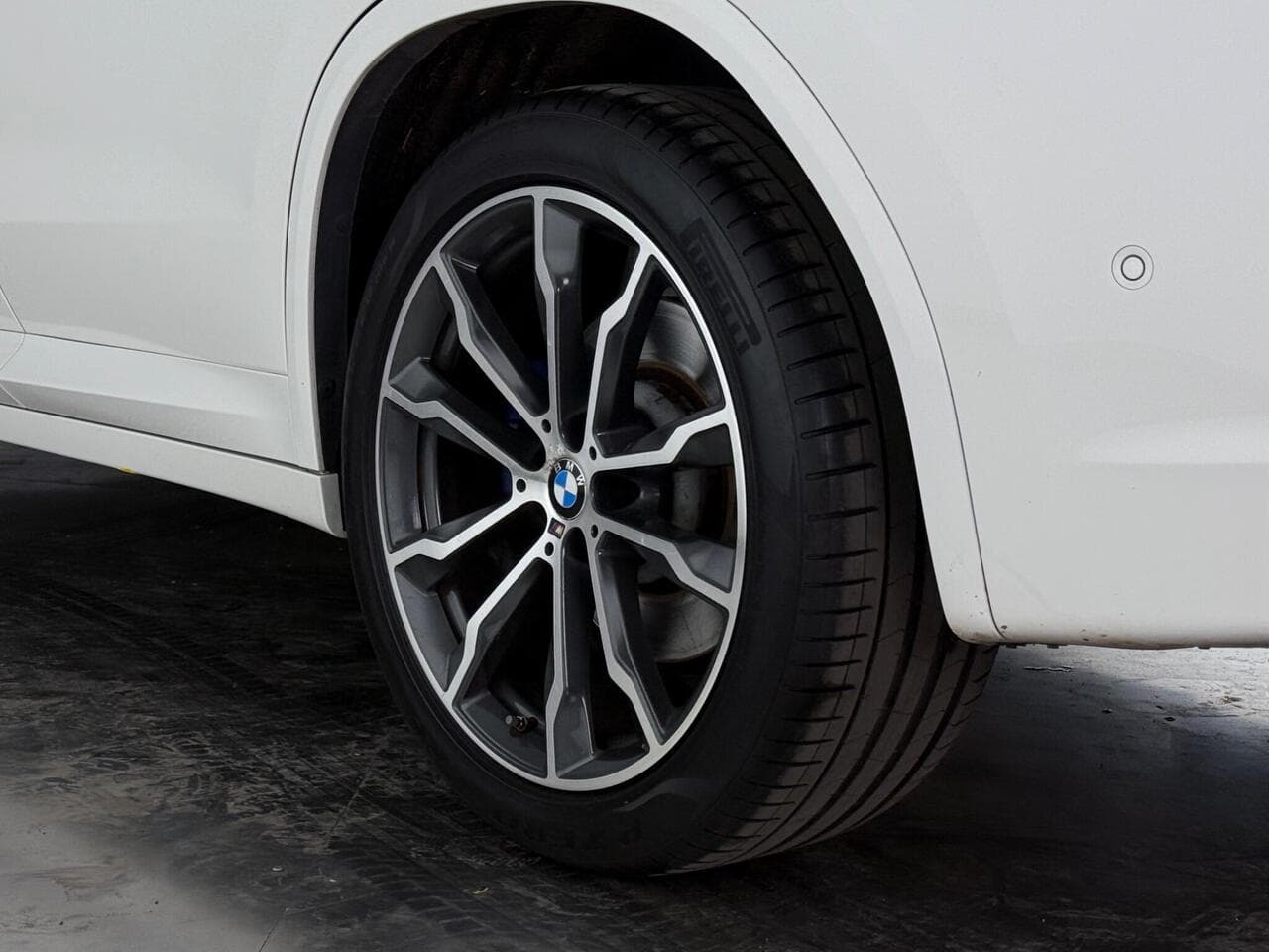 BMW X3 thumbnail Wheel