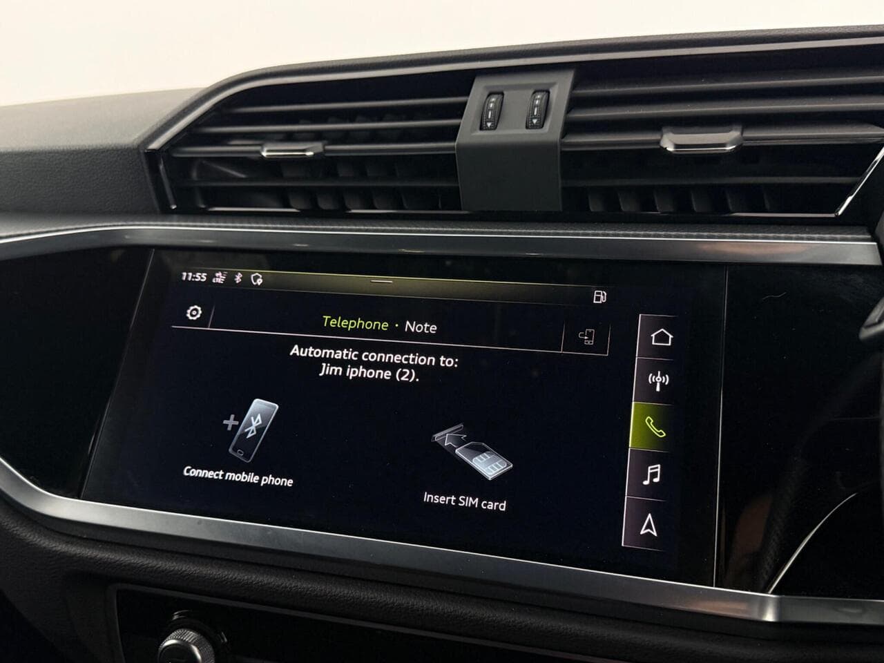 Audi Q3 thumbnail Infotainment System