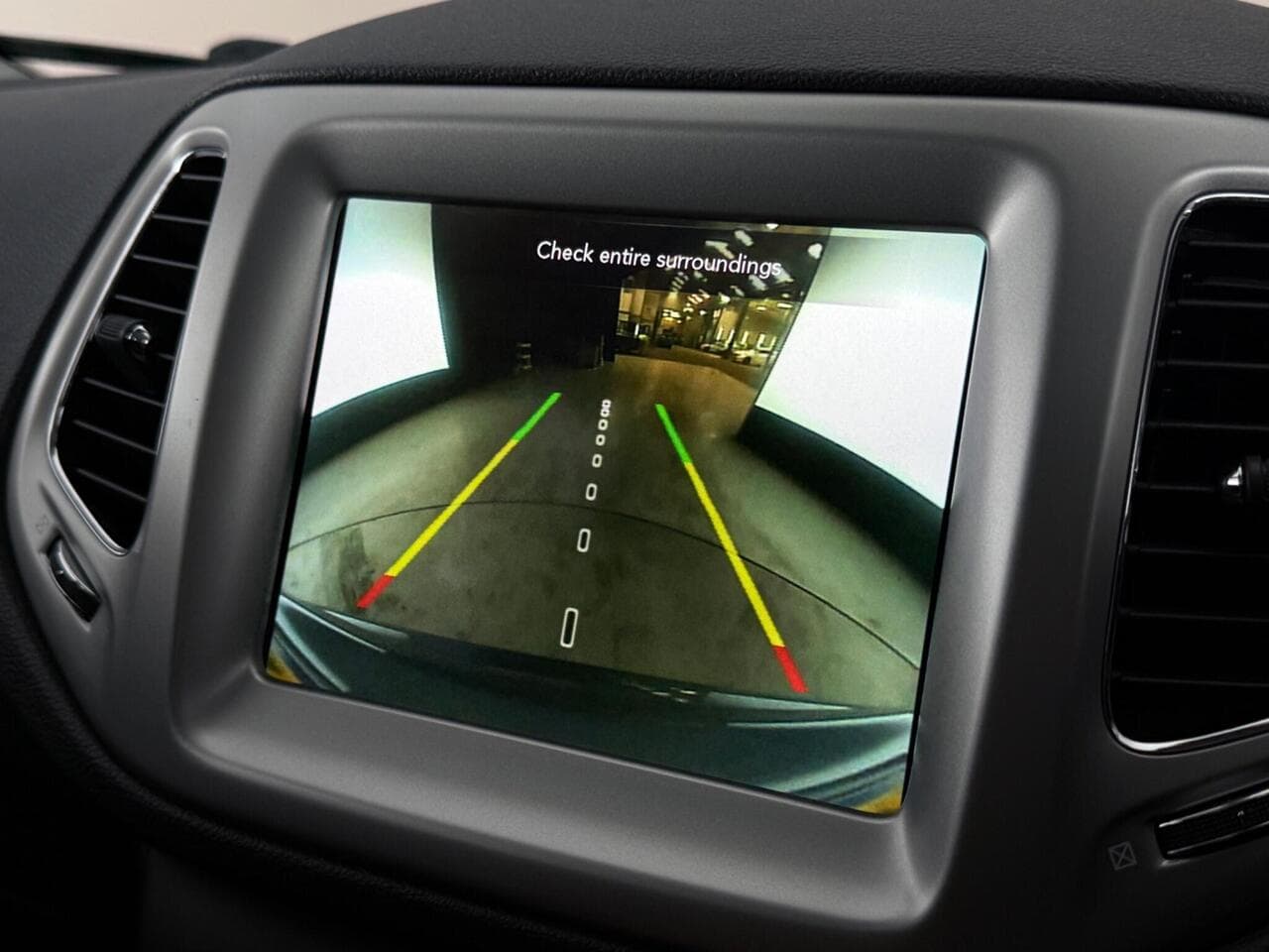Jeep Compass thumbnail Inconclusive