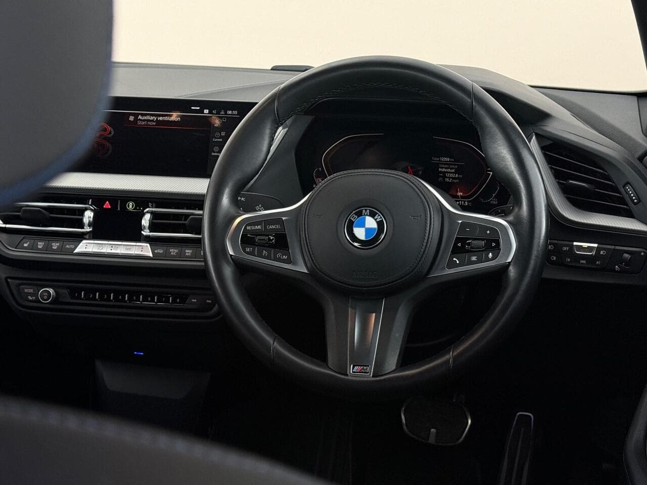 BMW 1 Series thumbnail Steering Wheel