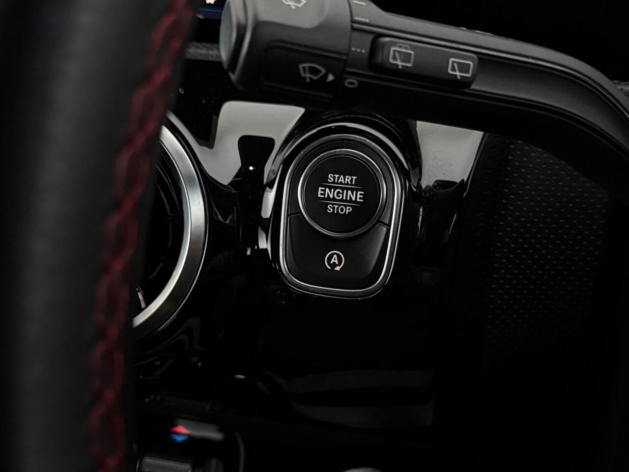 Mercedes-Benz A Class thumbnail Misc Controls