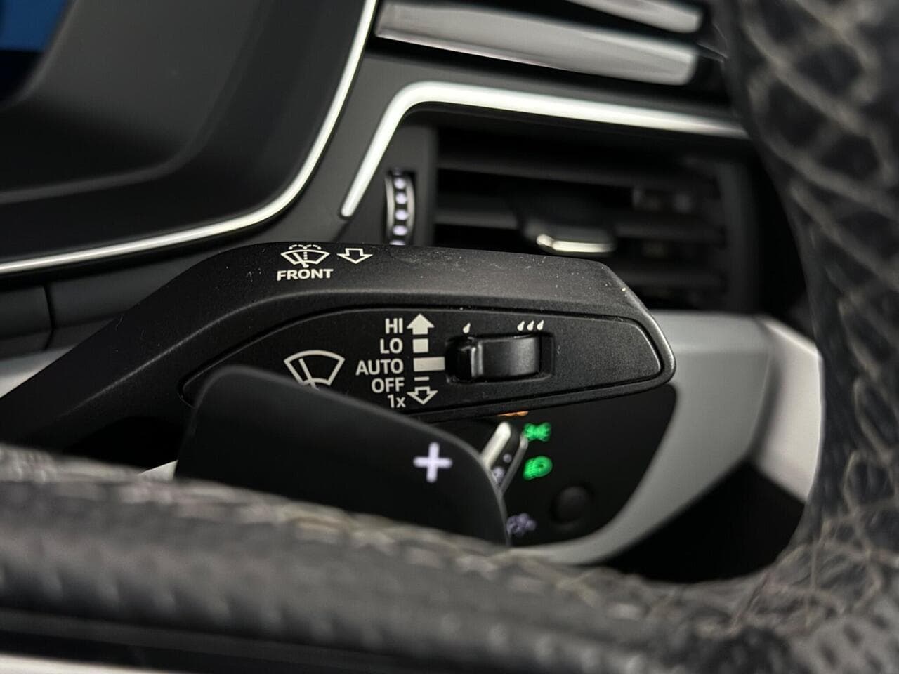 Audi A4 thumbnail Misc Controls