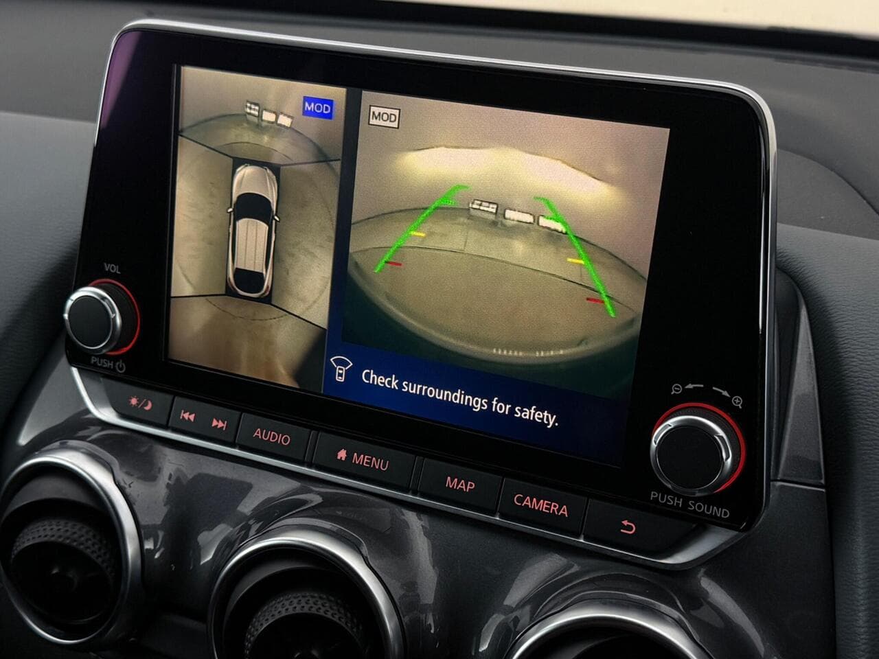 Nissan Juke thumbnail Infotainment System