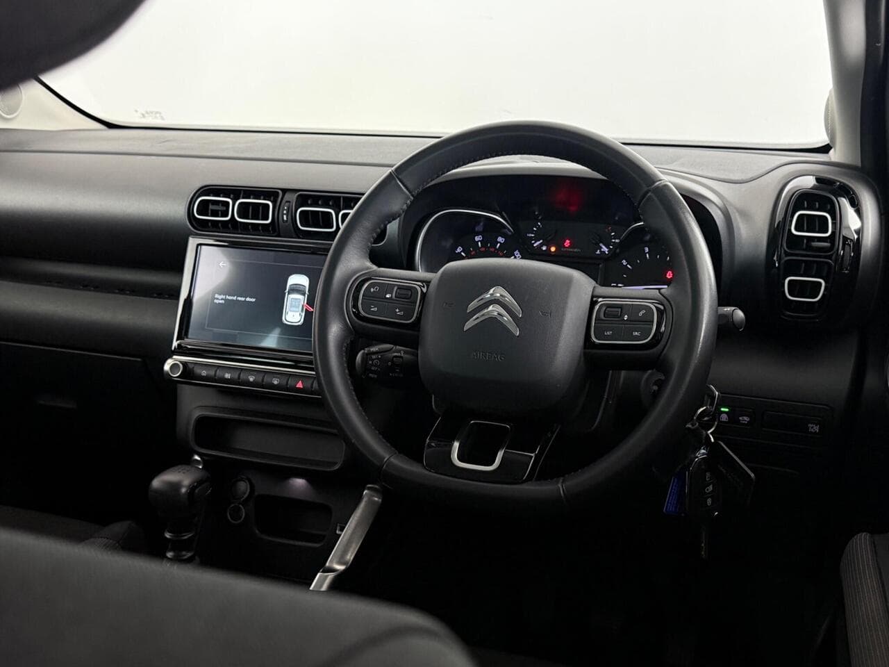 Citroen C3 Aircross thumbnail Steering Wheel