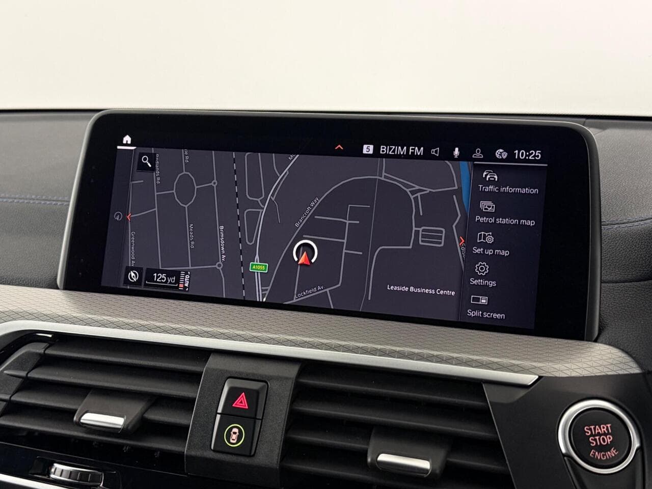 BMW X3 thumbnail Infotainment System