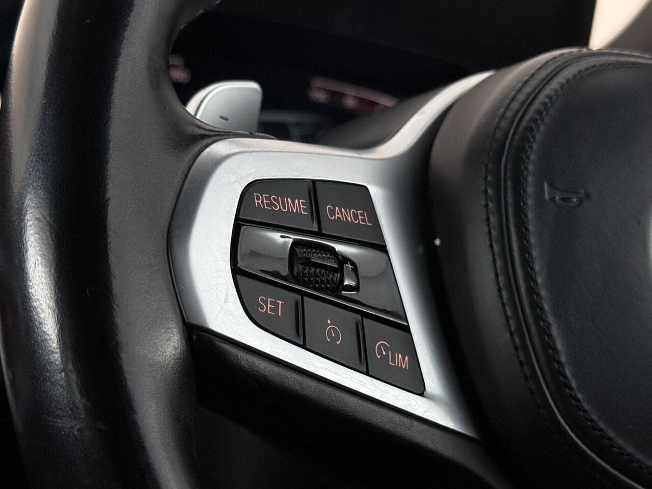 BMW 3 Series thumbnail Misc Controls