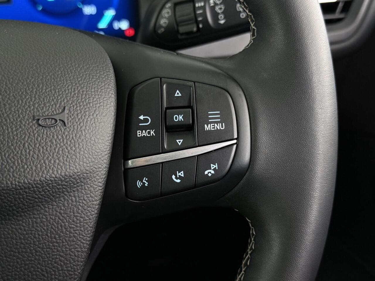 Ford Kuga thumbnail Misc Controls