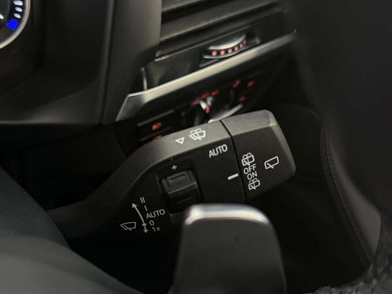 BMW X3 thumbnail Misc Controls