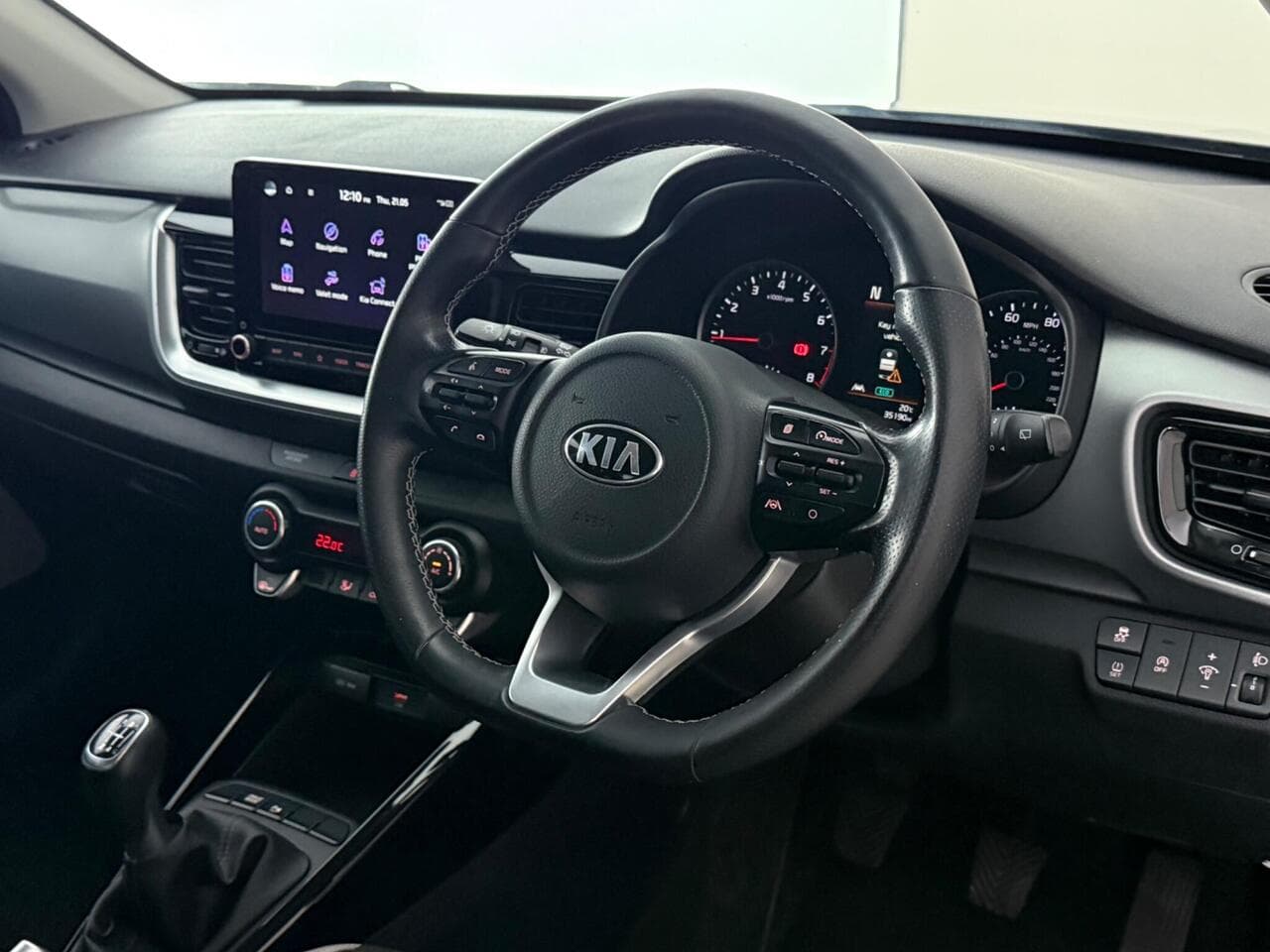 Kia Stonic thumbnail Steering Wheel