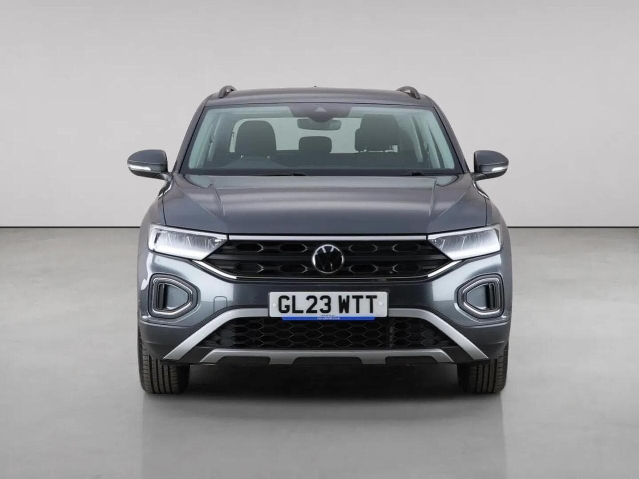 Volkswagen T-Roc thumbnail Front
