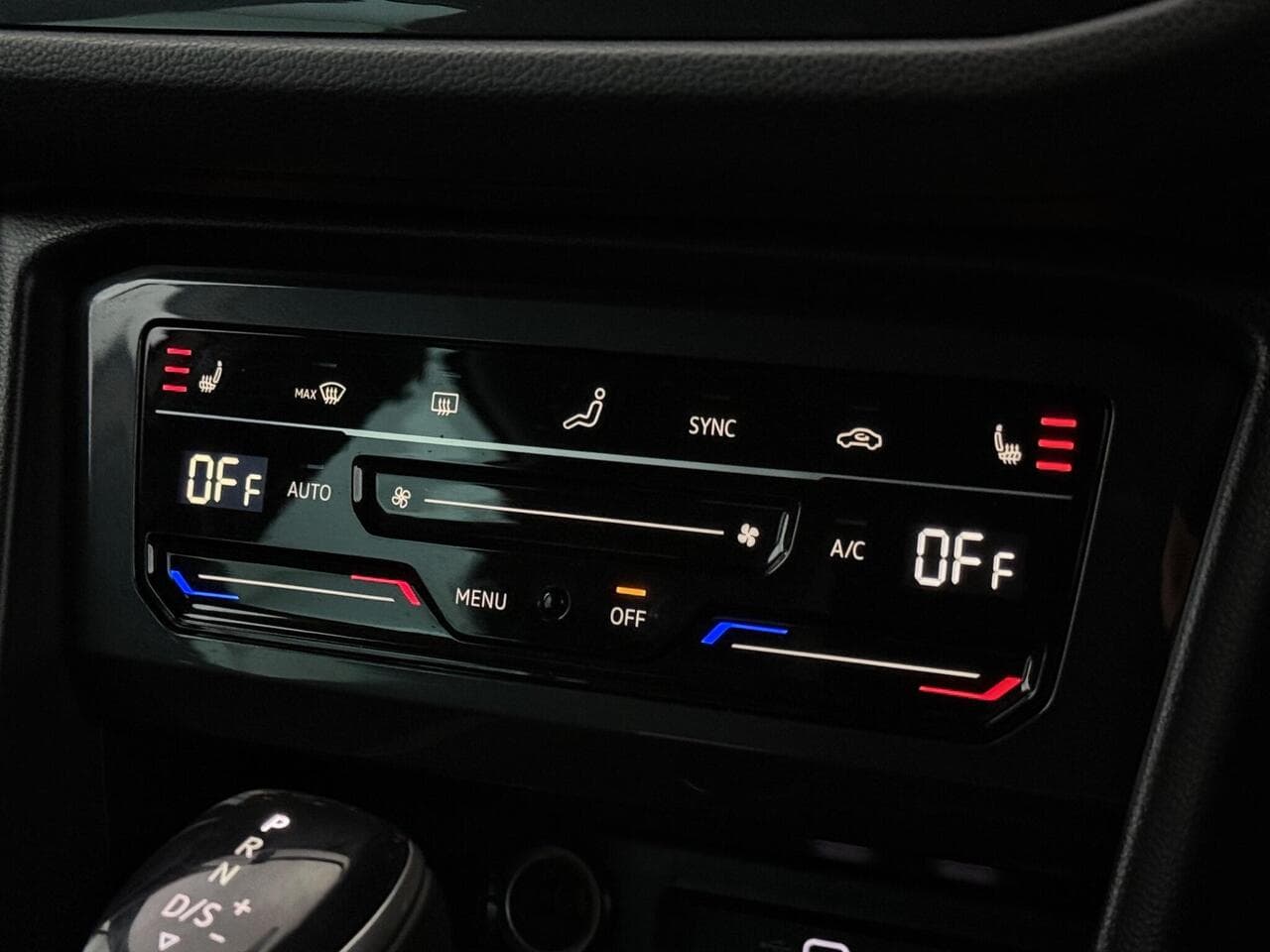 Volkswagen Tiguan thumbnail Misc Controls