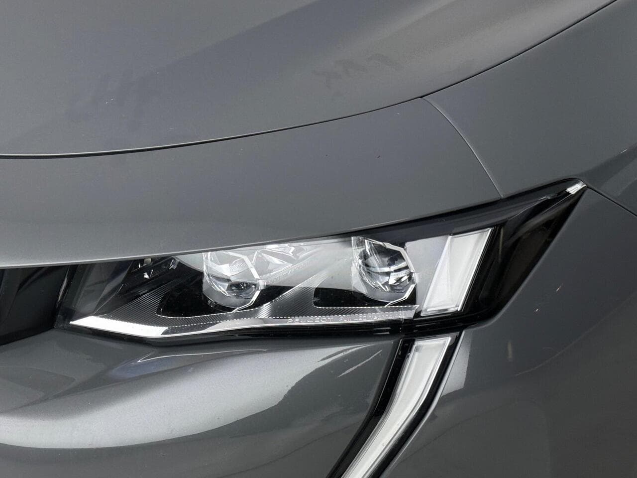 Peugeot 508 SW thumbnail Lights Front