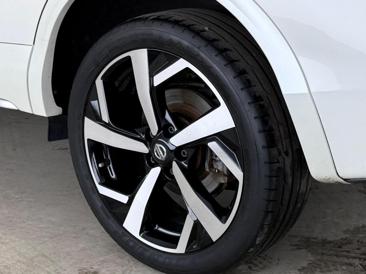Nissan Qashqai thumbnail Wheel