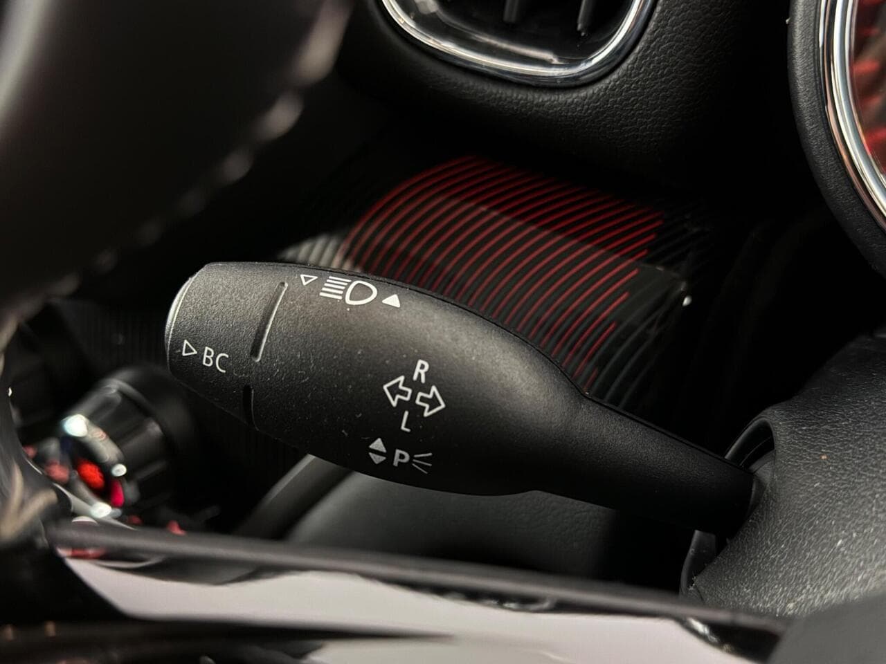 MINI Countryman thumbnail Misc Controls