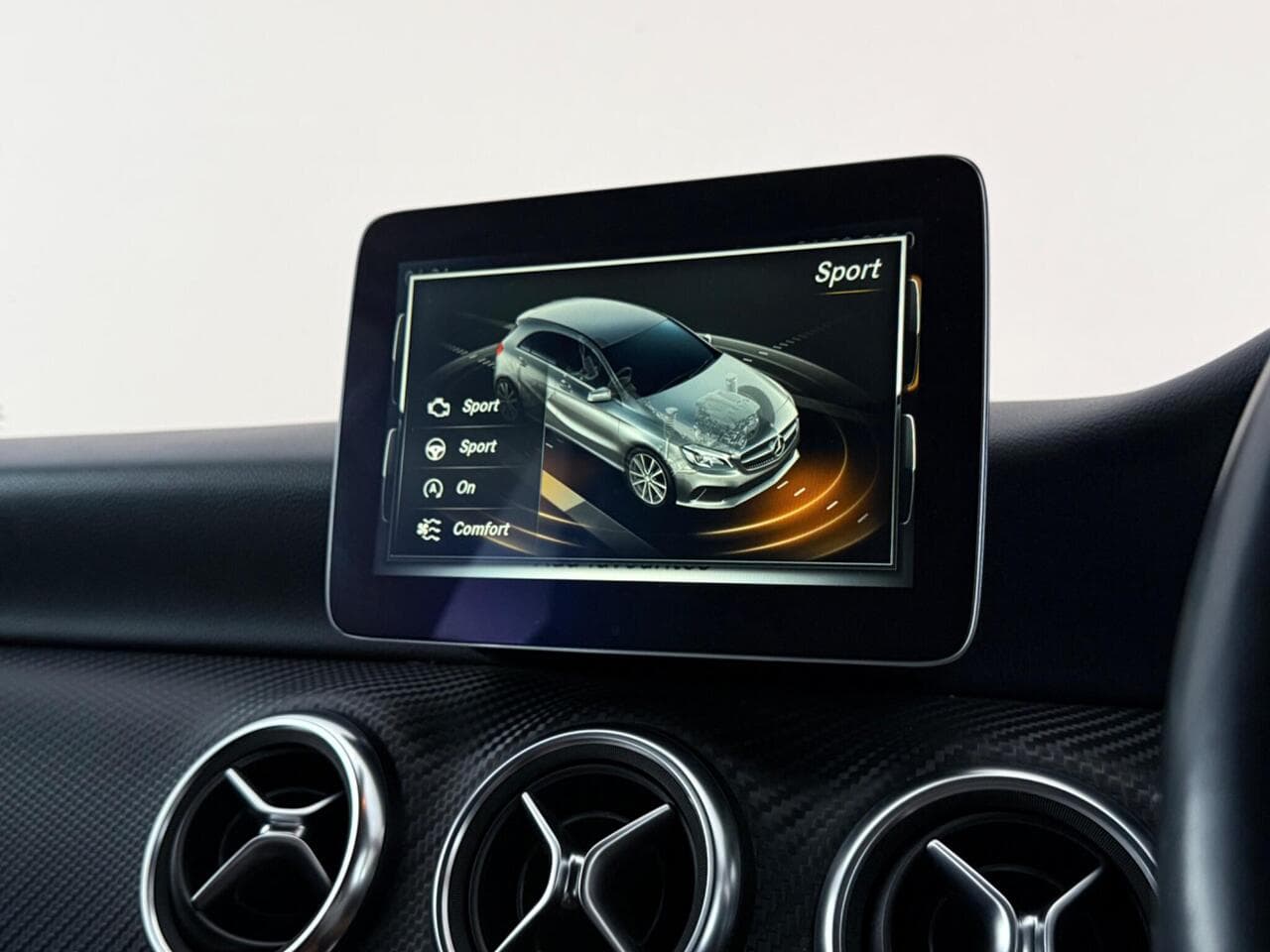 Mercedes-Benz A Class thumbnail Infotainment System