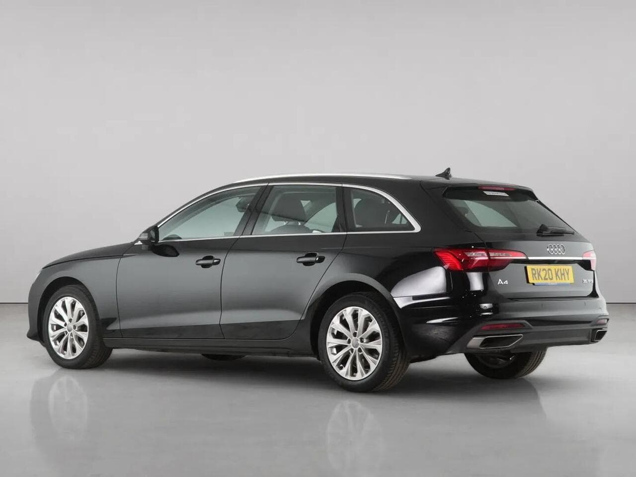 Audi A4 Avant thumbnail Rear Left