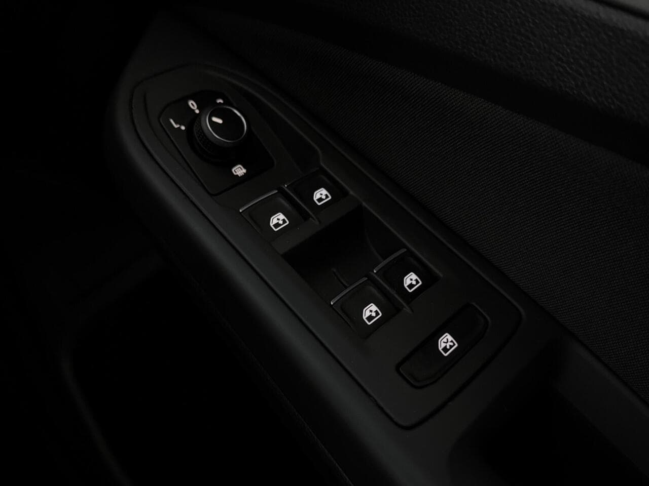 Volkswagen Golf thumbnail Misc Controls