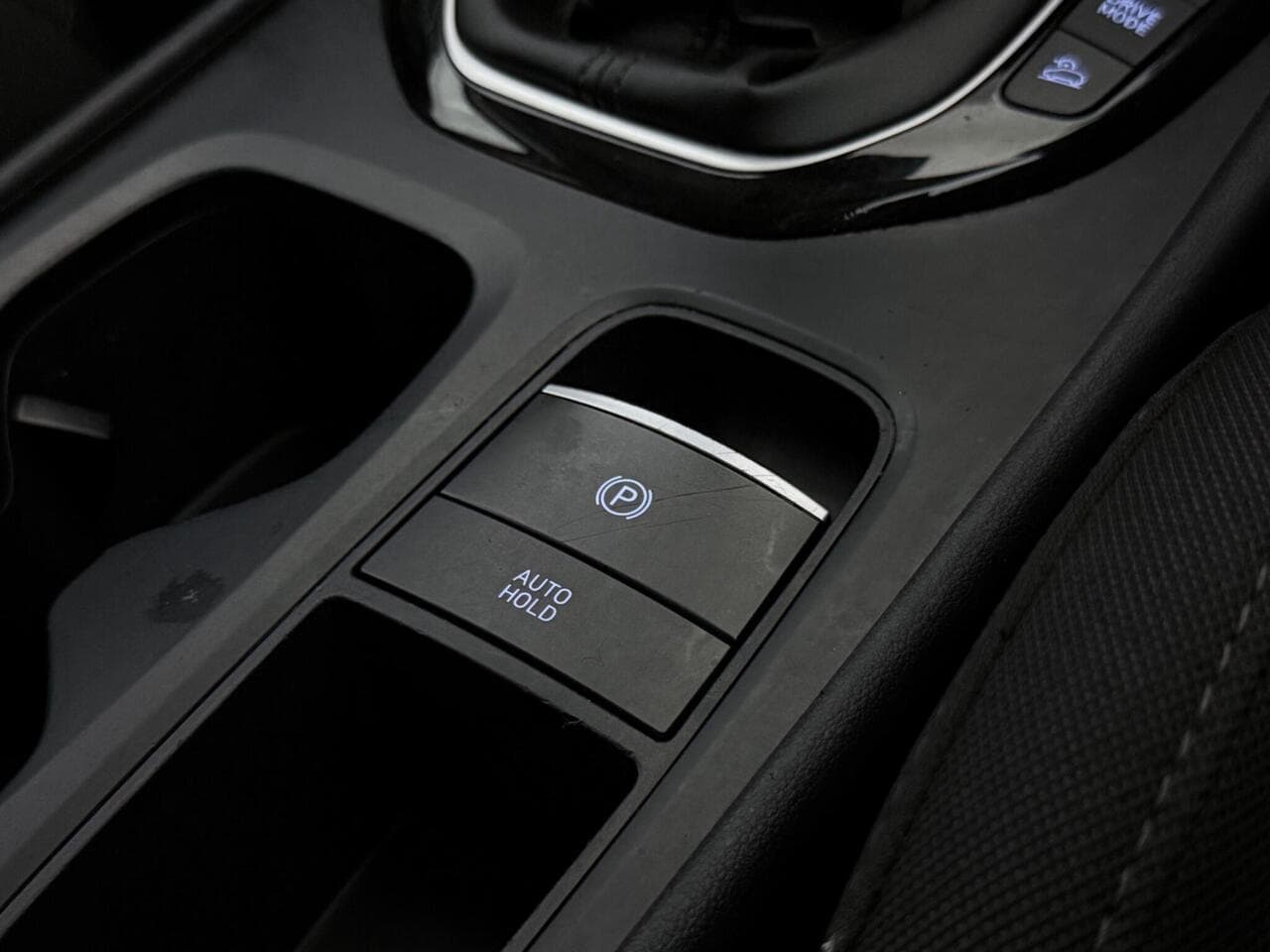 Hyundai TUCSON thumbnail Misc Controls