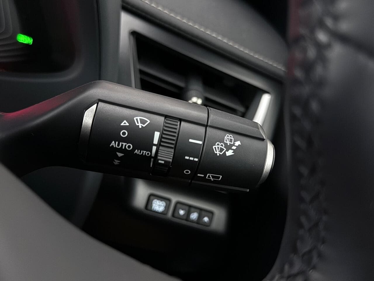 Lexus UX thumbnail Misc Controls