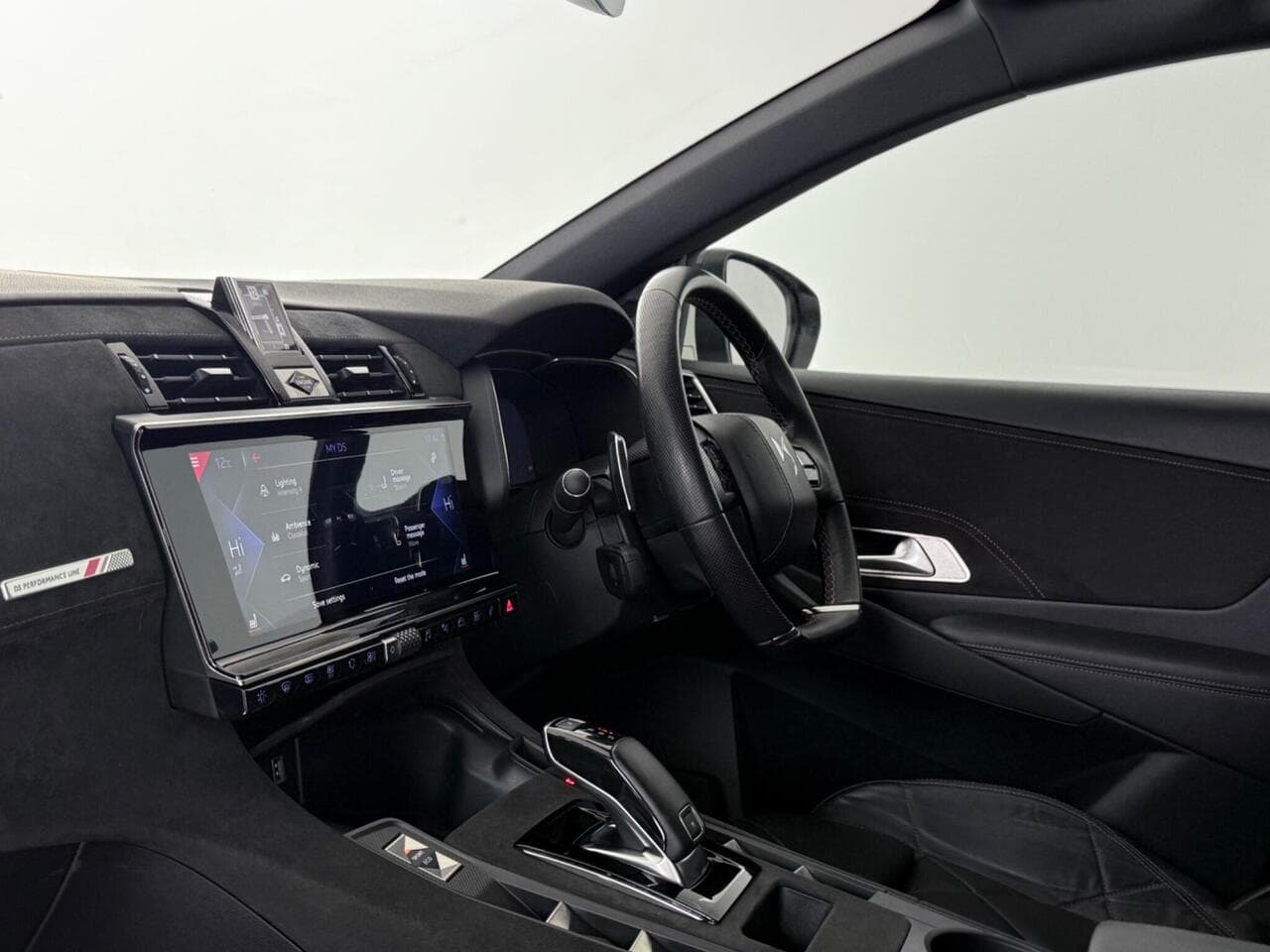DS AUTOMOBILES DS 7 CROSSBACK thumbnail Interior Front
