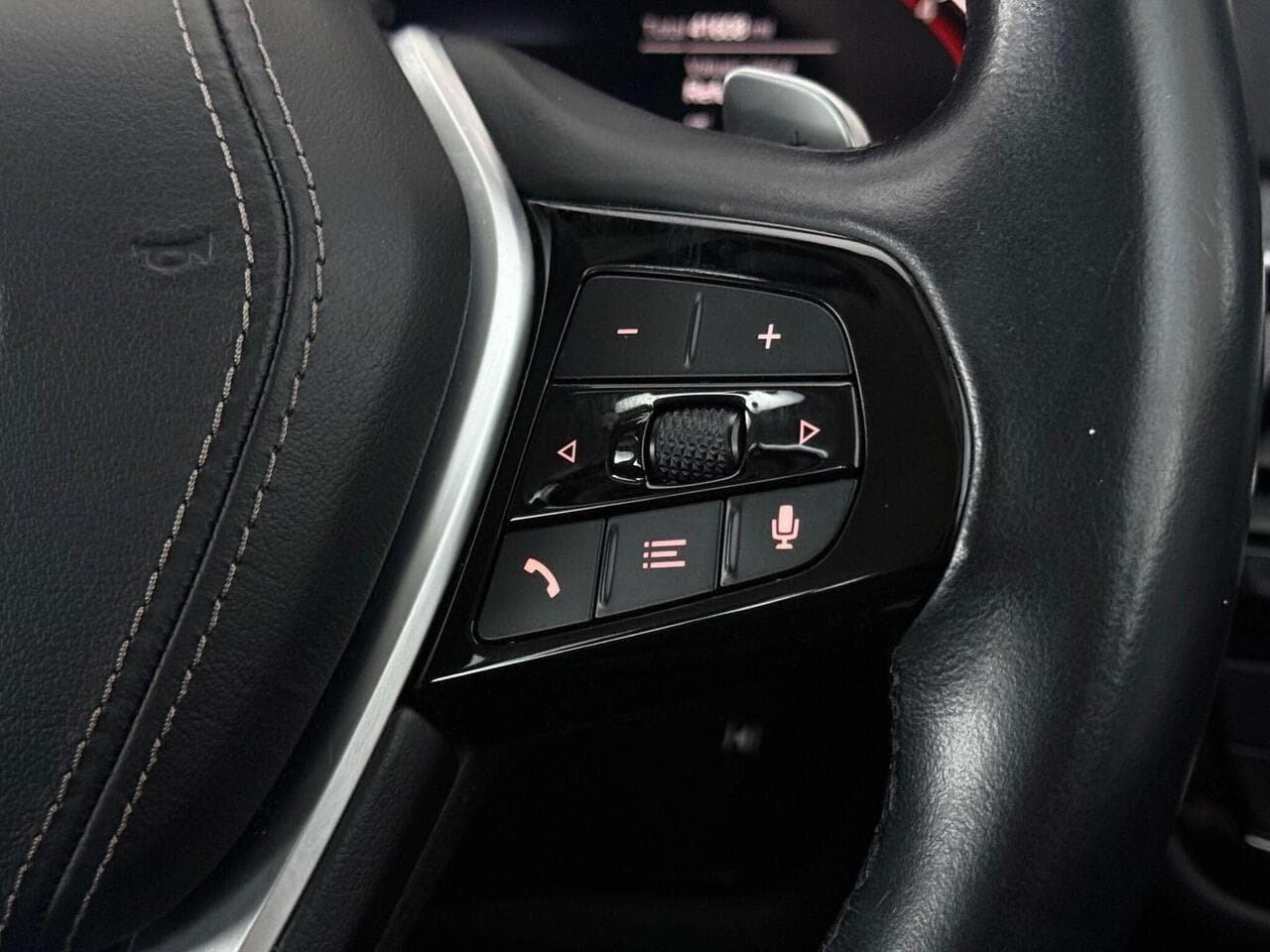 BMW 5 Series thumbnail Misc Controls