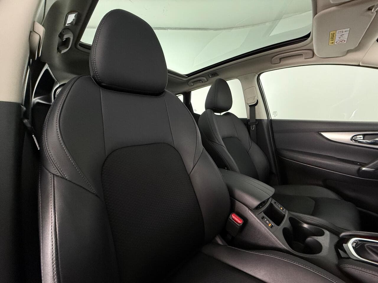 Nissan Qashqai thumbnail Seat Driver