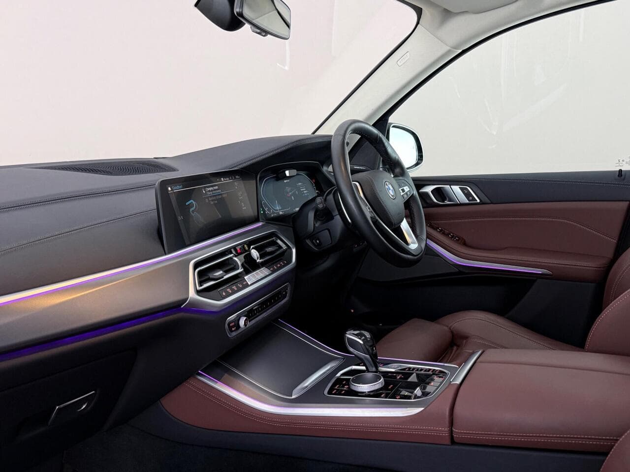 BMW X5 thumbnail Interior Front